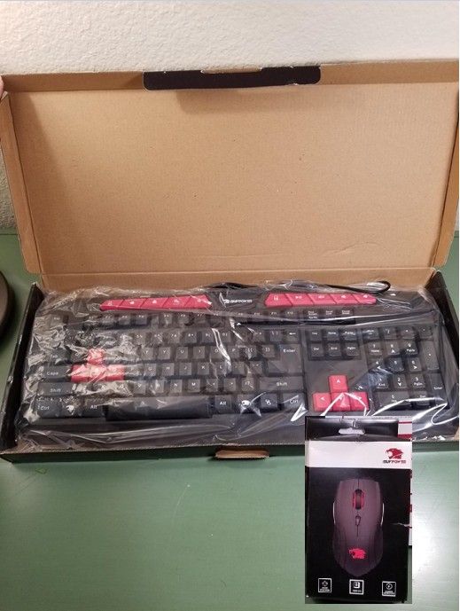 NEW IN BOXES Performance Gaming Keyboard and Mouse by iBuyPower - computer keyboard PC gamer mouse