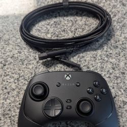 Razer Wolverine V3 Pro 