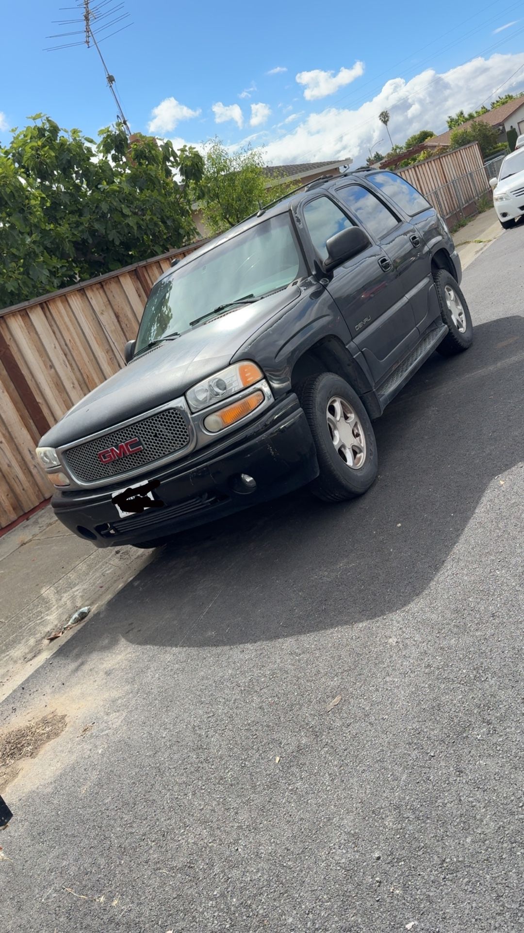 2005 GMC Yukon Denali