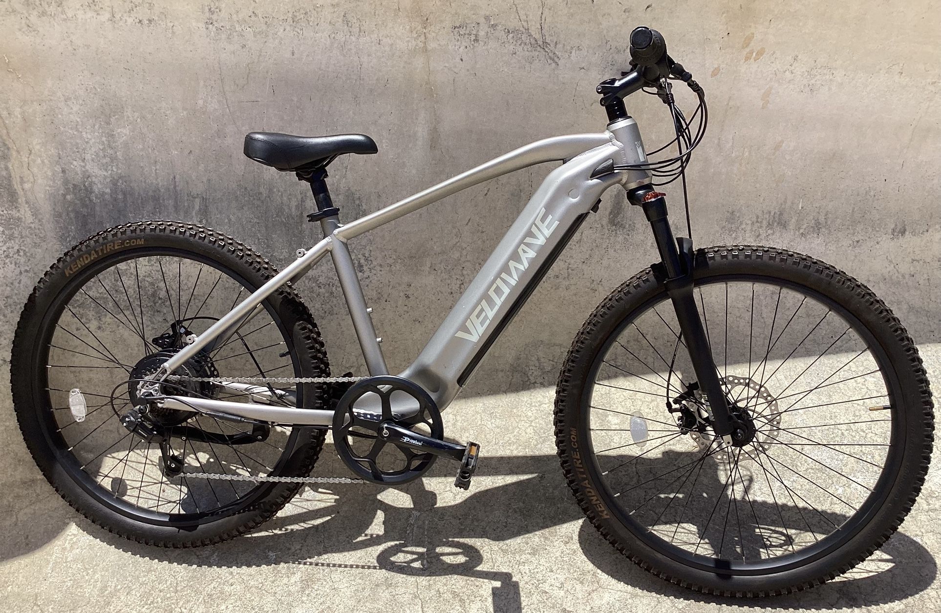 VELOWAVE GHOST 500W ALL TERRAIN FAT TIRE ELECTRIC BIKE Barley Used, Like New