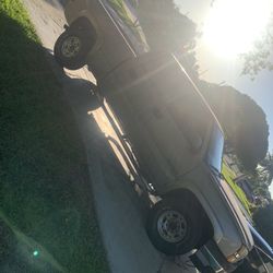 Chevy Silverado 1500HD 