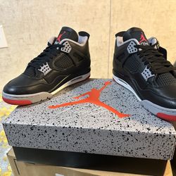 Air Jordan 4 Retro 