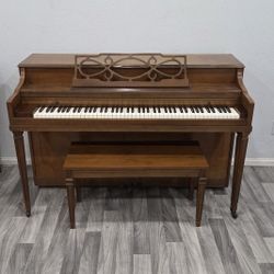 Free Pianos @keys.oj 