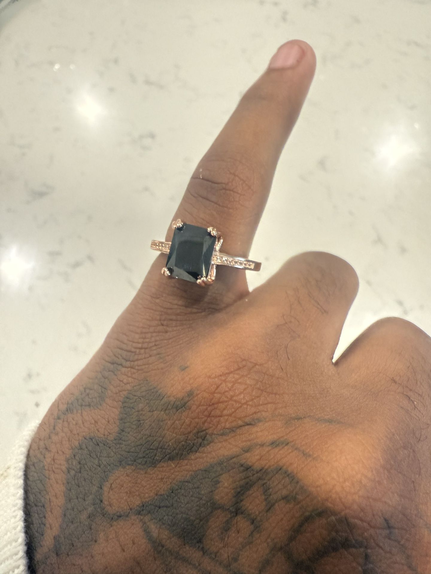14k Gold Ring With 1 Carat Diamonds And A Pearl