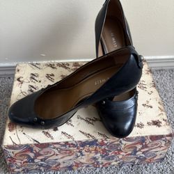 Nine West Pumps Size 9