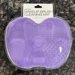 NEW HUGE 9 INCH SILICONE MAKEUP BRUSH CLEANING MAT $8!!