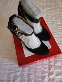 Guess Heels