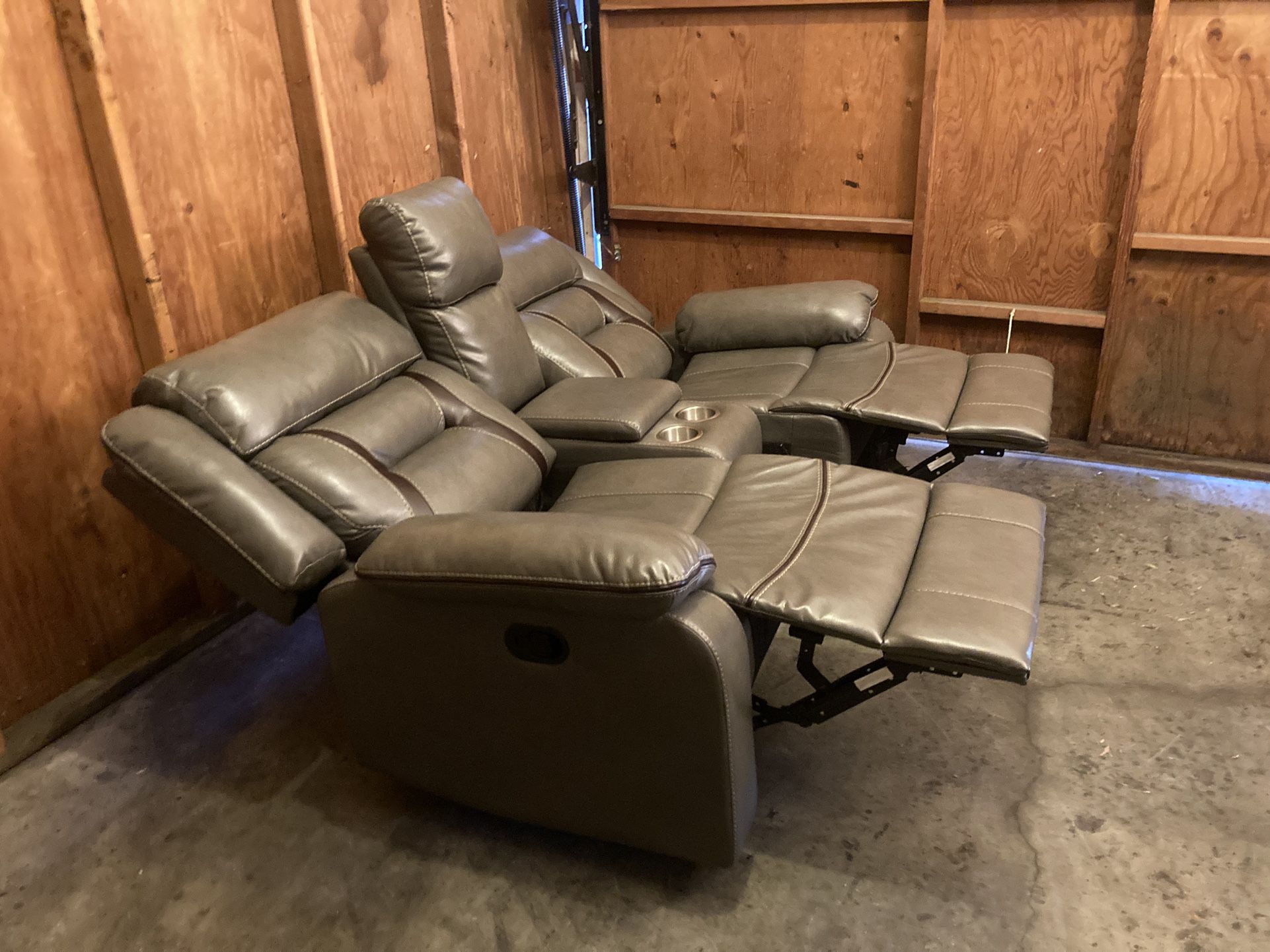 Recliner Loveseat Couch - Free Delivery 