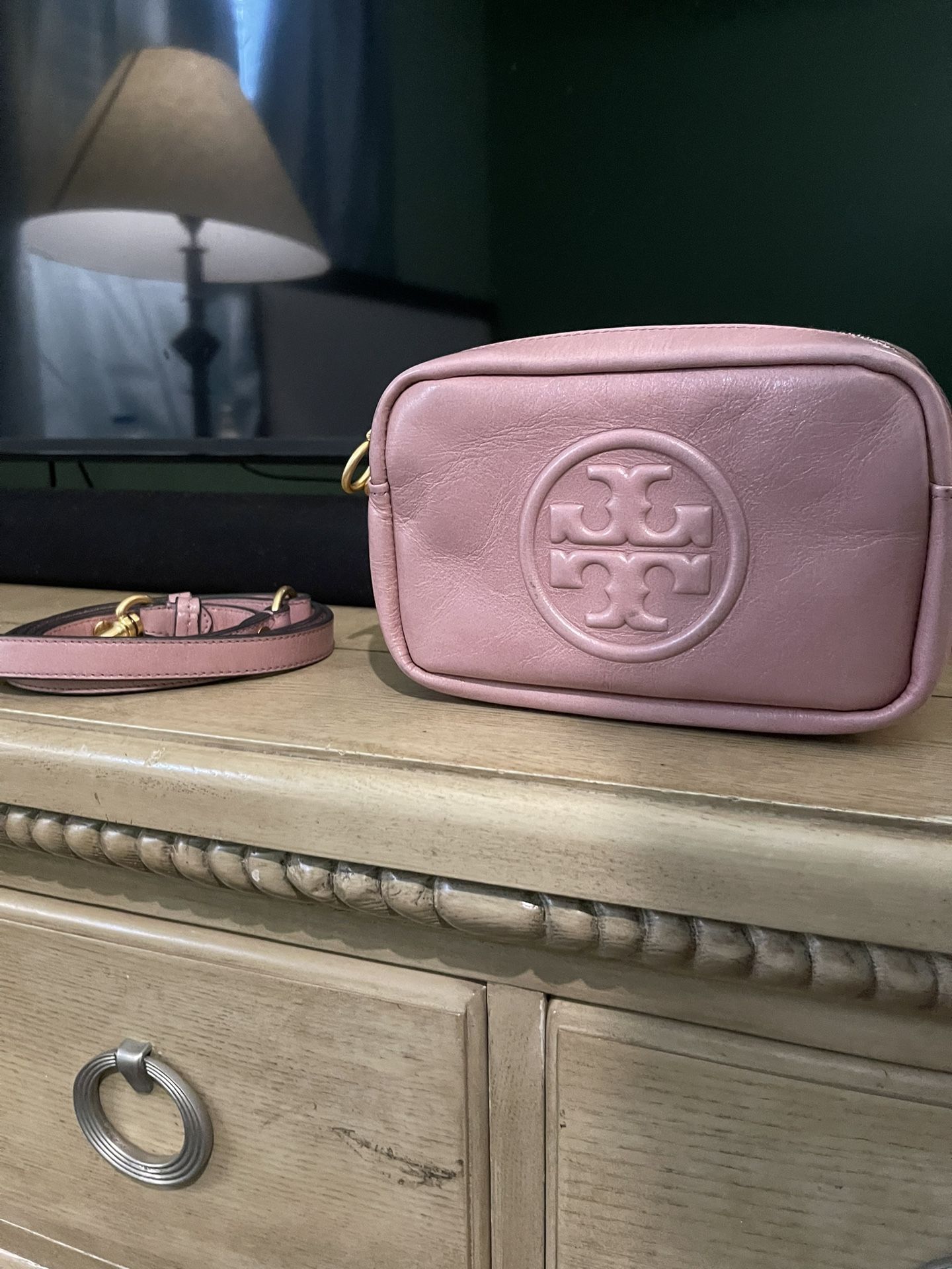 Tory Burch Women's Perry Bombe Mini Bag