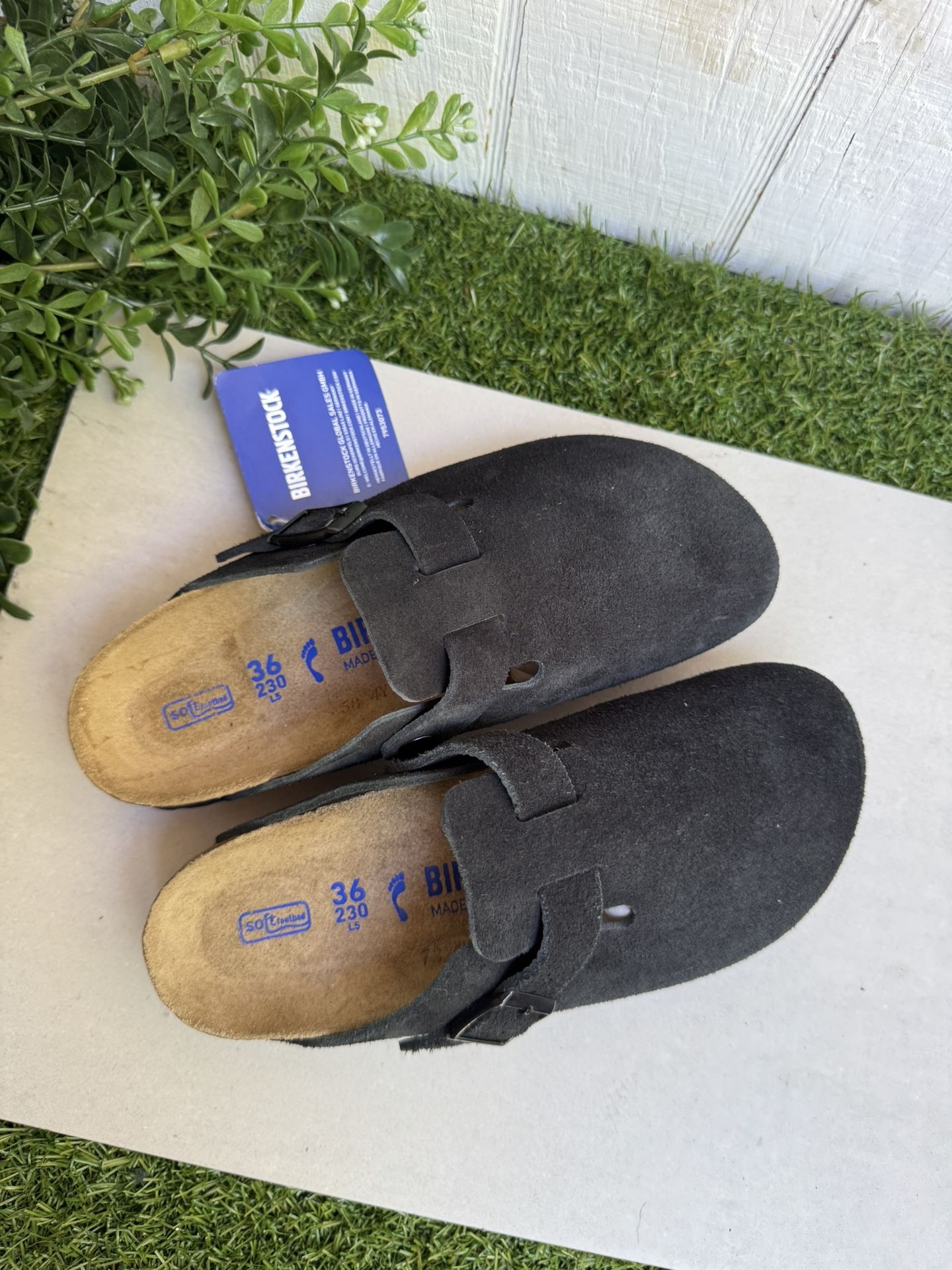 Birkenstock Boston clogs black Suede leather size 36 US 5.5 - 6 NWT No box