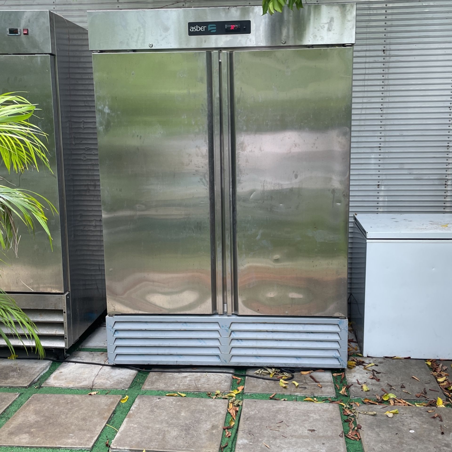 Commercial Fridge