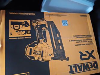 DeWalt