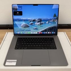 16" MacBook Pro M1 Max 10 Core*32GB RAM*1TB SSD