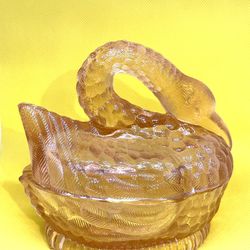 Vintage Depression Glass Swan Dish