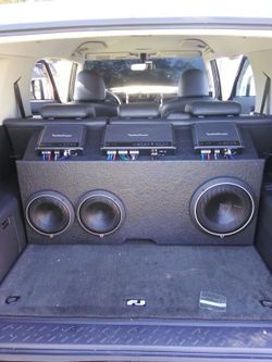 Custom Car / SUV / Automotive Subwoofer / Amp System