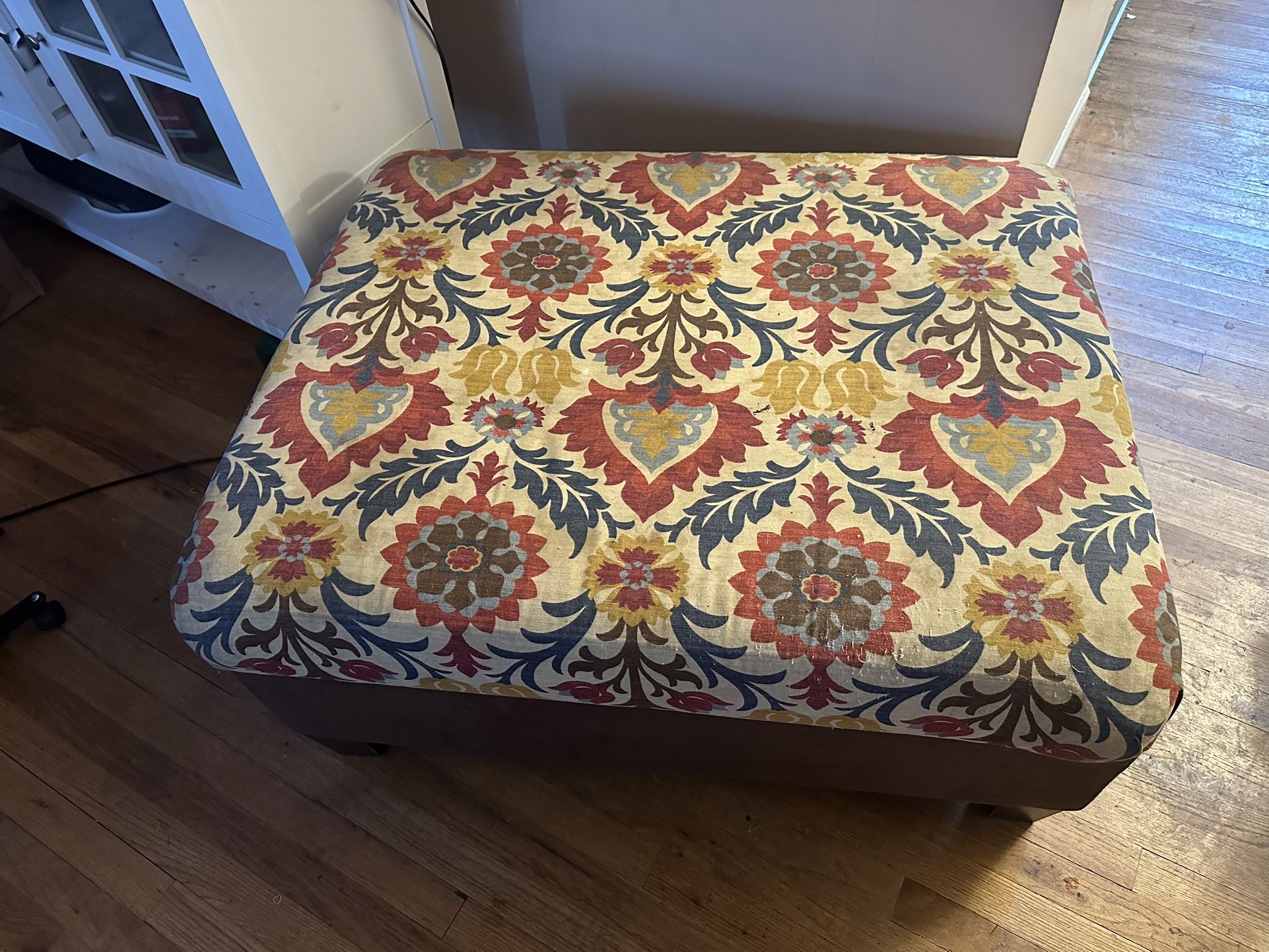 Storage Ottoman 