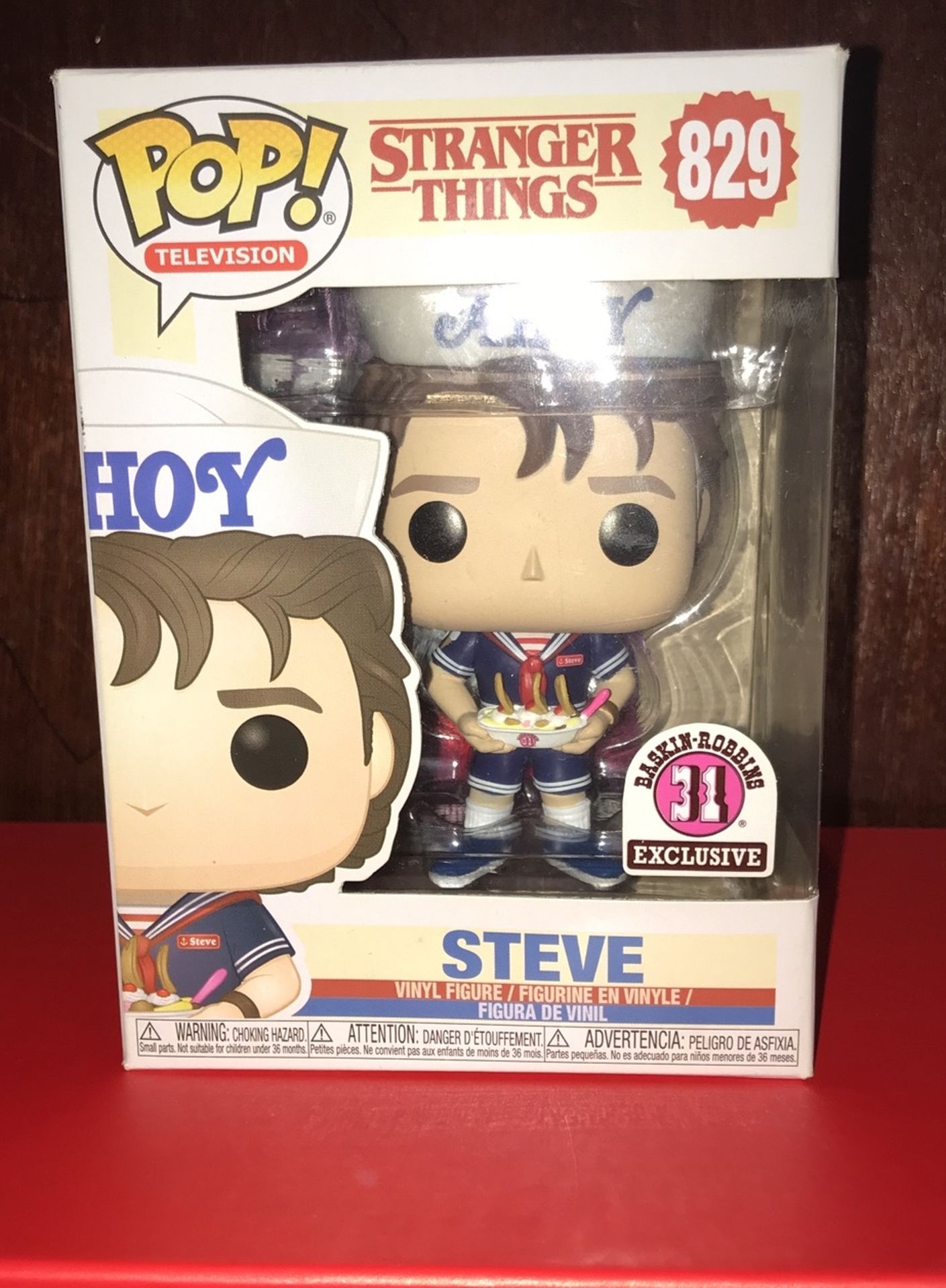 Steve AHOY Stranger Things Funko Pop 31 Once Exclusive Baskin Robbins