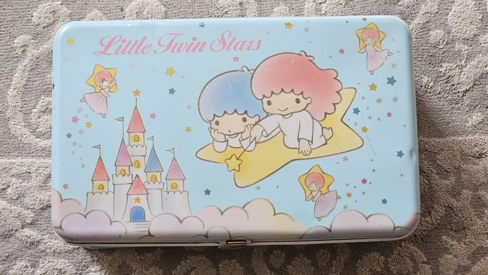 Vintage 1987 Sanrio LITTLE TWIN STARS tin box
