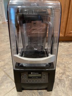 Vitamix Commercial Countertop Drink Blender w/ Tritan Container