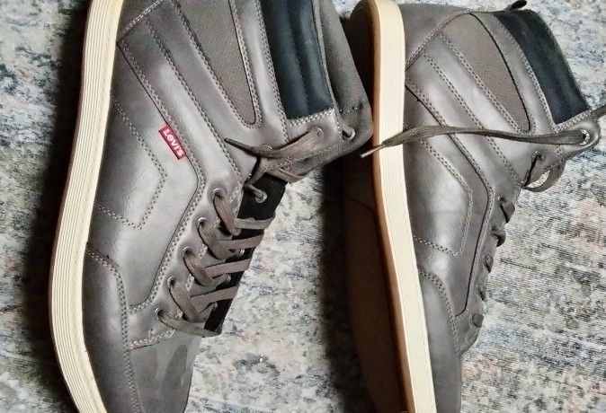 Levi's High Top Dress Sneakers