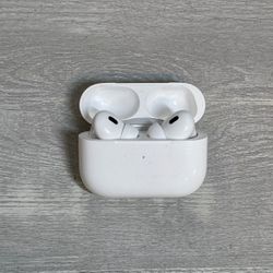 Apple AirPods Pro 2nd Generation with MagSafe Charging Case NEW