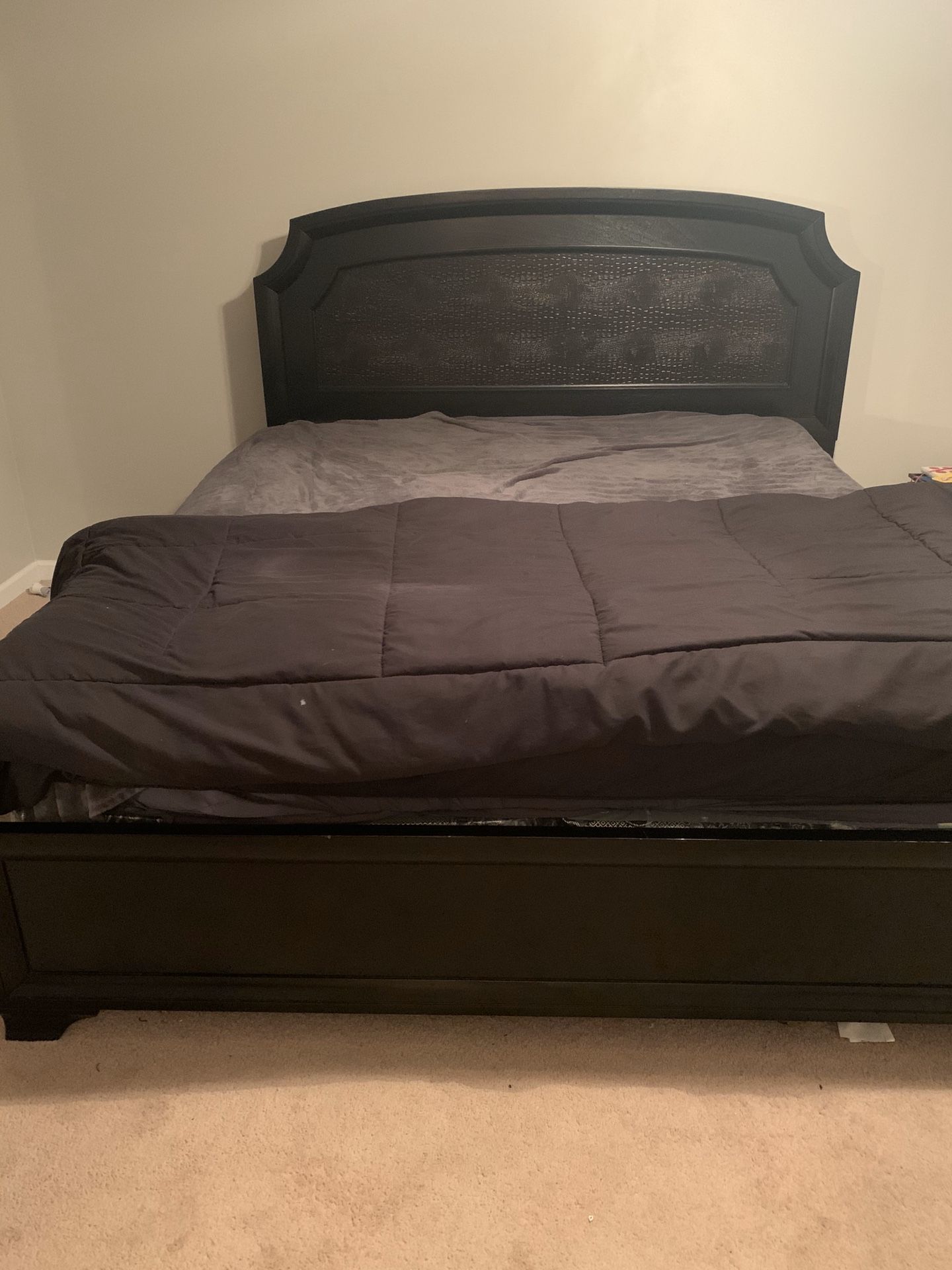 KING SIZE BED WITH MATTRESS ONLY!
