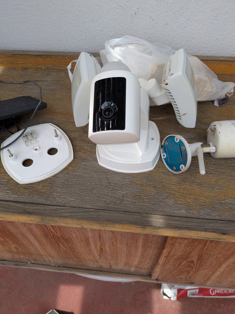 Assortment Of Security Cameras