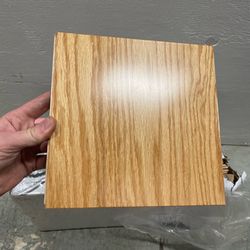 MOHAWK HARDWOOD FLOORING 9”x9” Wooden Floor Tiles. Red Oak Natural. 18 Square Ft