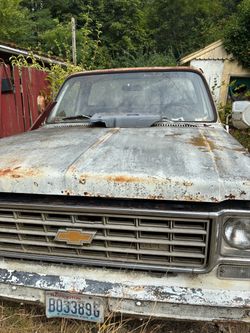 1975 Chevy C10 Long Bed Custom Deluxe 350 V8 RWD – Ran Last Year
