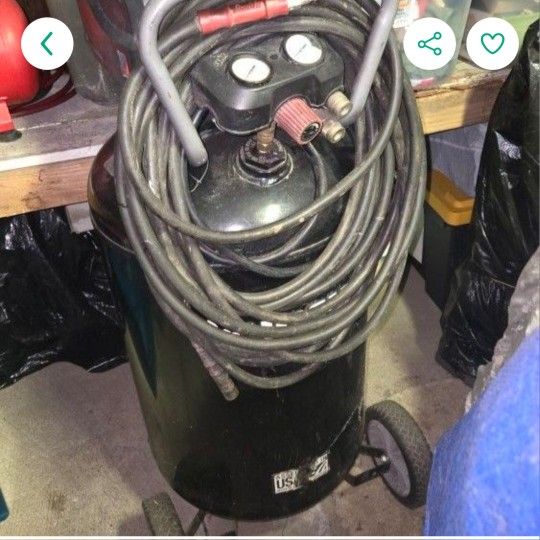 Husky 33 Gallon Quiet Oil Free Air Compressor C331H