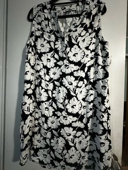 Black and white cute dress size L and XL . Pu near Tully and Monterey Rd SJ CA 95112. Price is $25 each