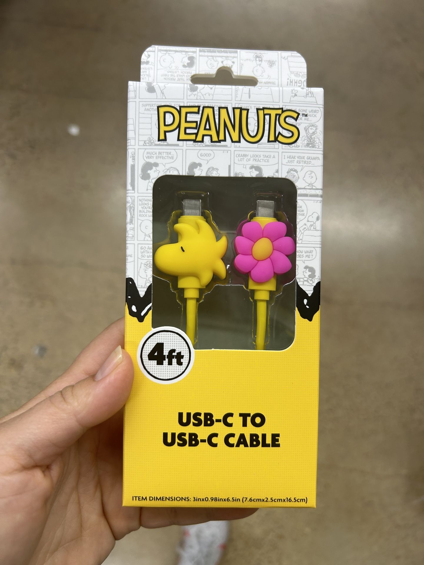 NWT Peanuts USB C to USB C cable