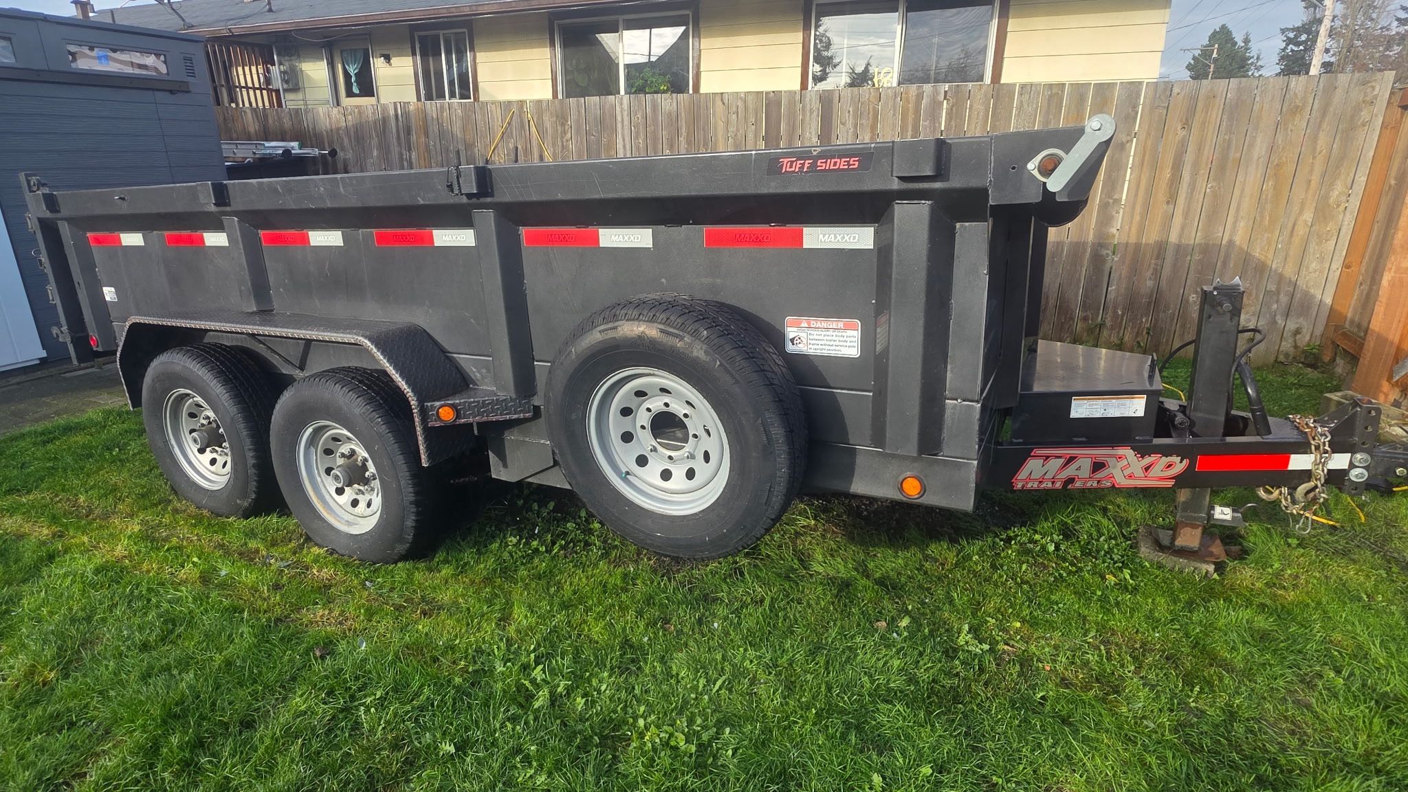 Max Xd 14 K Dump Trailer