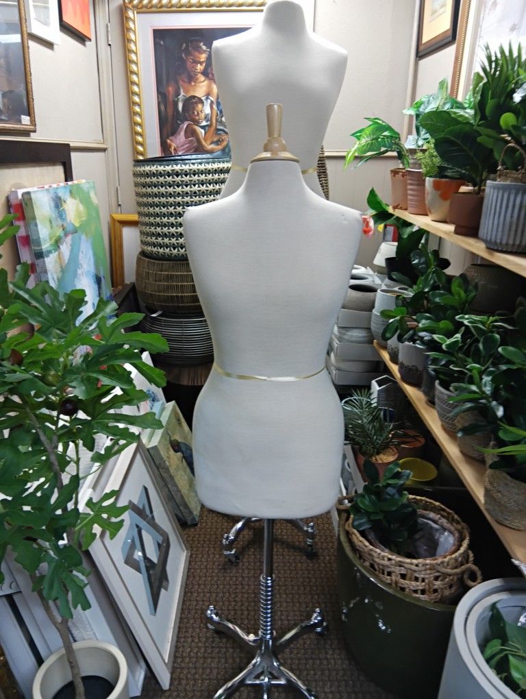 Dress Form Mannequin