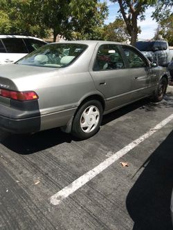 1998 Toyota Camry