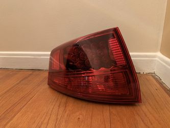 Acura MDX tail light