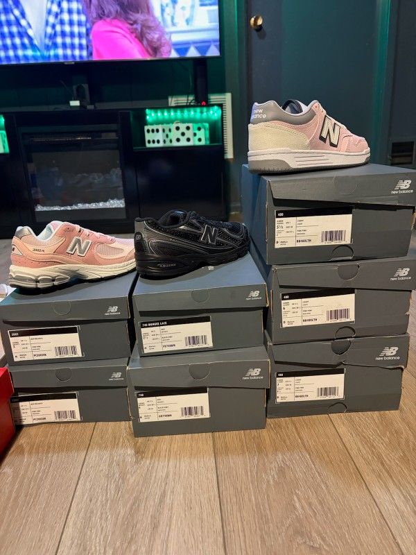 Various Name Brand Tennis Shoes