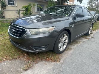 2015 Ford Taurus