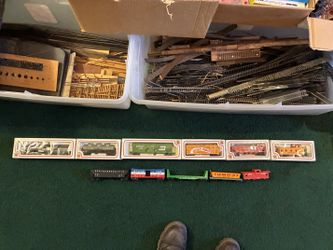 Vintage Train Set With everything