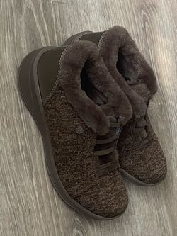 Bzees Brown Knit Faux Fur Lined Ankle Sneaker Boots