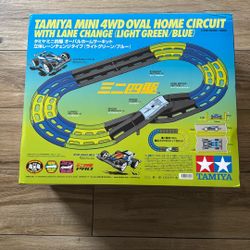 Tamiya Mini Four-Wheel-Drive Oval Track