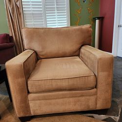 Wheat colored  chair