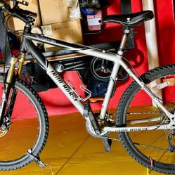 Mountain Bike Iron horse Quantum 19”