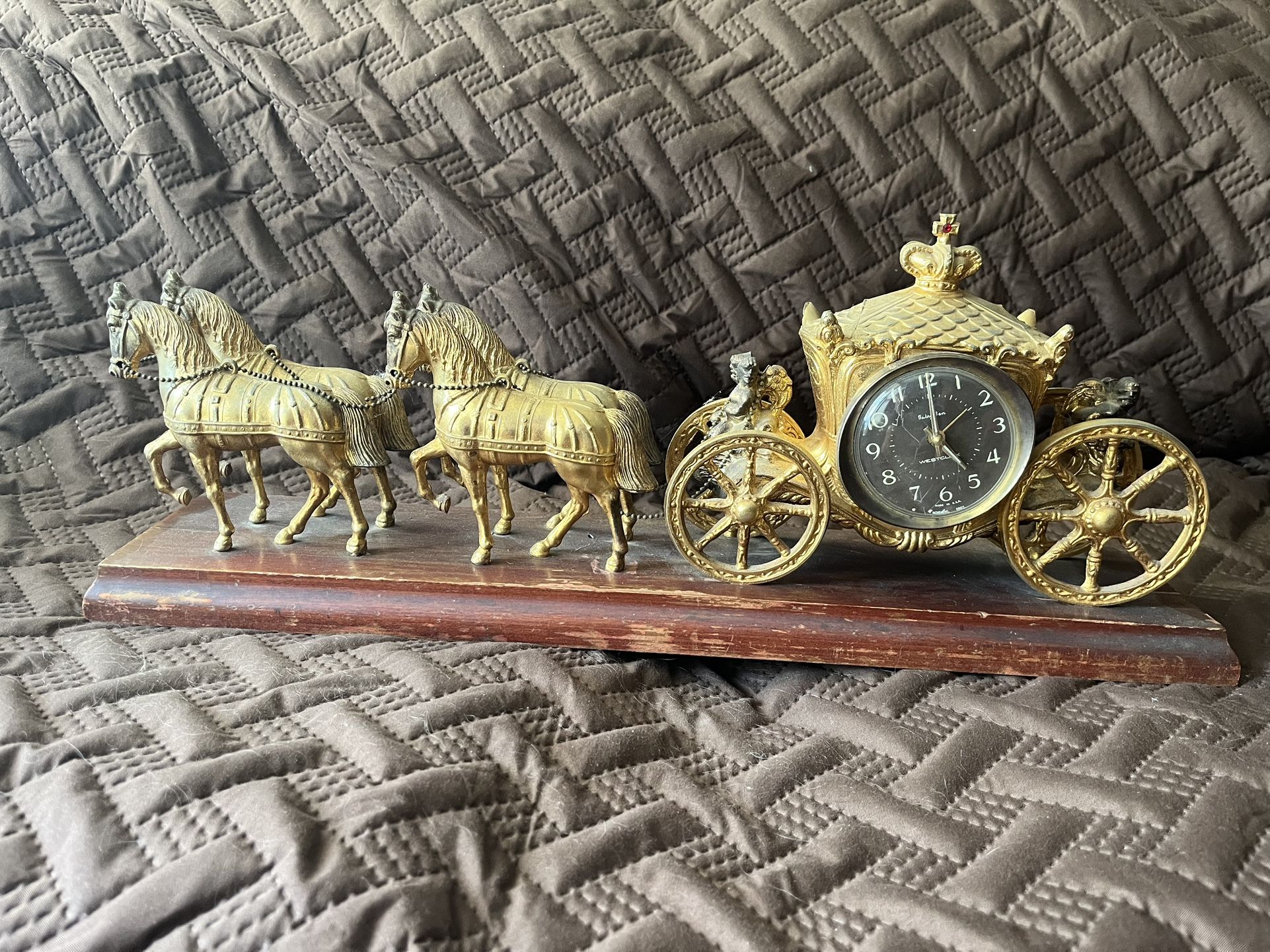 Vintage 1940’s United Horse Carriage Clock