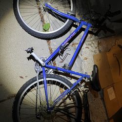 Schwinn Moab Mountain Bike