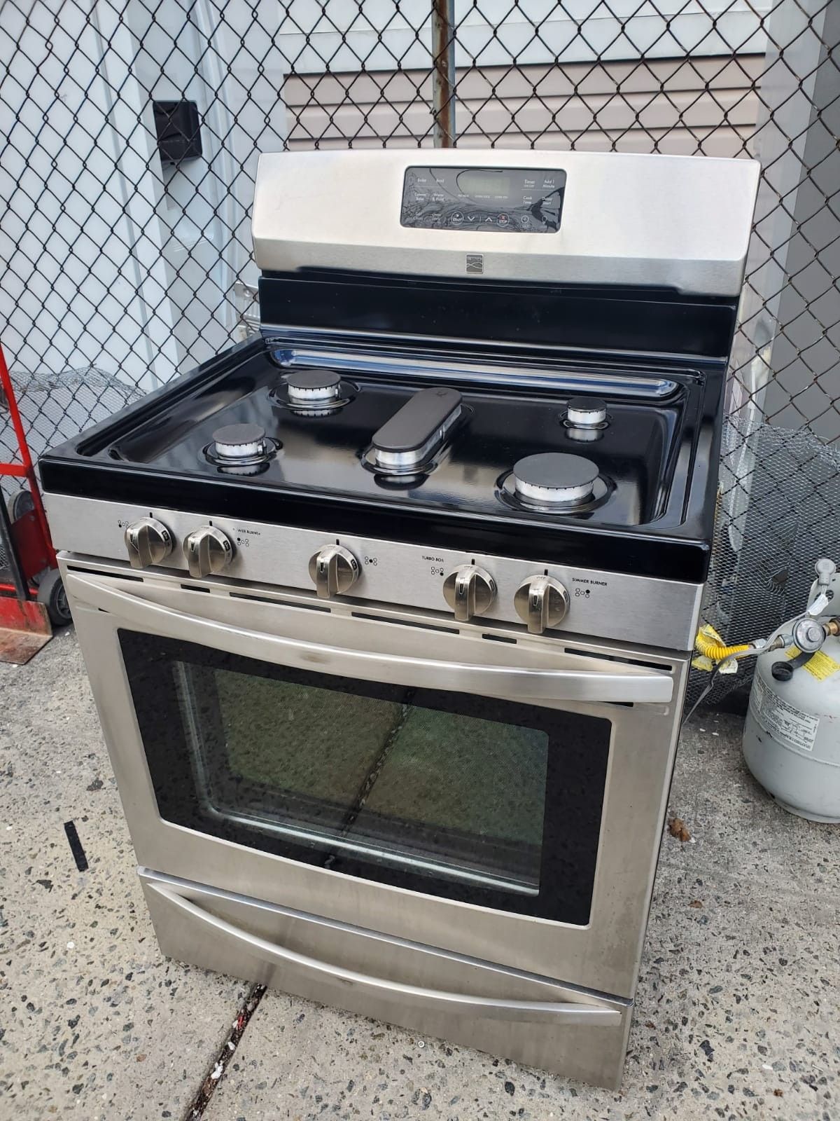 Kenmore 30in stainless steel gas stove