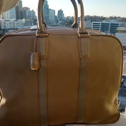 BALLY (Authentic) RARE  TRAVELING/OVERNIGHT/ WEEKENDER 