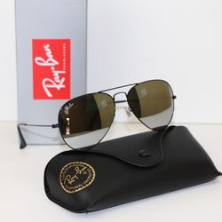 Ray-Ban RB3025 Flash Aviators Sunglasses