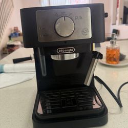 Delonghi Coffee Machine