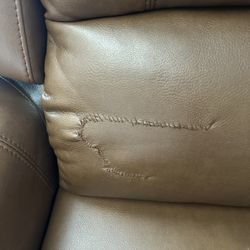 Abysson Recliner $85